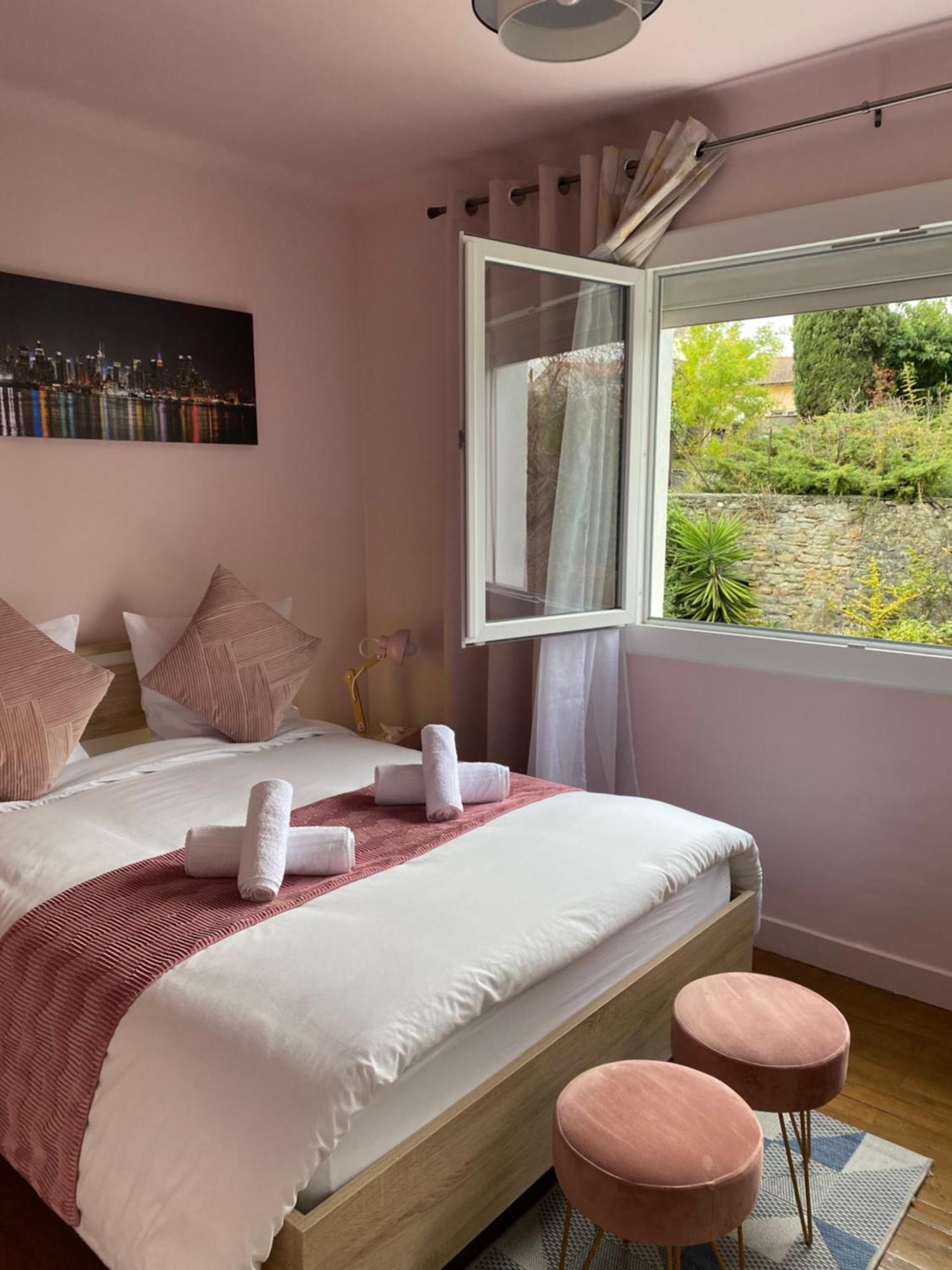Maison Face A La Cite Каркассон Экстерьер фото